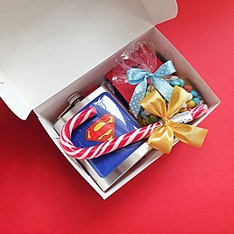  Новорічний подарунковий набір з флягою "Супермен"