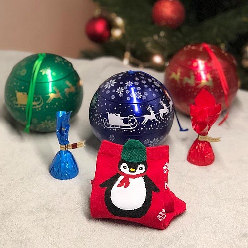 Новогодний подарочный набор "Новорічна кулька з наповненням" (красная)