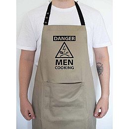 Мужской фартук Danger men cooking (бежевый)