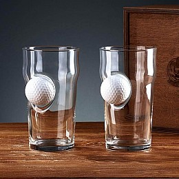 Набор 2-х пивных бокалов с мячом для гольфа