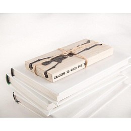 Закладка для книг "Скелет в моїй книзі"