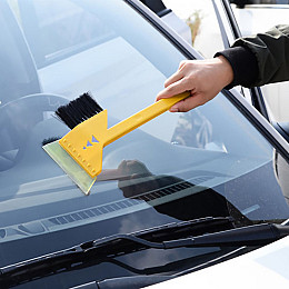 Щетка-скребок автомобильная для снега Lesko JU-27