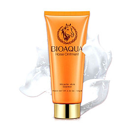 Пінка для вмивання Bioaqua Horse Oinment Miracle Skin Essence 100г