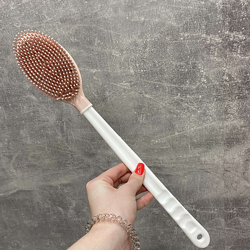 Щітка масажна силіконова з довгою ручкою для душу та ванни Titiz Plastik GP-152 рожева з білим
