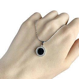 Срібна підвіска SilverBreeze з оніксом (1917916)