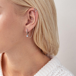 Серебряная серьга - каффа с фианитами 4998 Оникс 1.93 г Белый