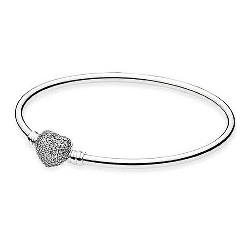 Серебряный браслет-бенгл сердце Pave Pandora 590722CZ