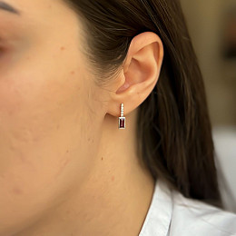 Срібні сережки SilverBreeze з натуральним гранатом фіанітами (2140542)