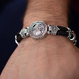 Серебряный браслет Господь Вседержитель (эбеновое дерево, оникс) 427 Оникс 22.5