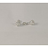 Пусеты в наличии с белыми камнями Maxi Silver 7956/1