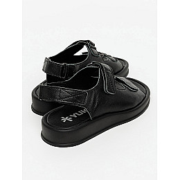 Босоножки для девочки 34 черный Yuki ЦБ-00209969