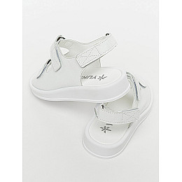 Босоножки для девочки 33 белый Yuki ЦБ-00209970