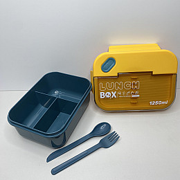 Ланч-бокс пластиковый со столовыми приборами с тремя отделами A-Plus 2221 PB темно-бирюзовый с желтым