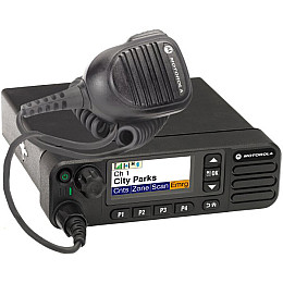 Цифровая радиостанция Motorola DM4600e vhf 25 Вт с тангентой с цифровой клавиатурой