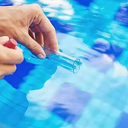 Миючий засіб для систем годування та випаювання об’єктів тваринництва с дезінфікуючим ефектом лужний Biogreen 5 л