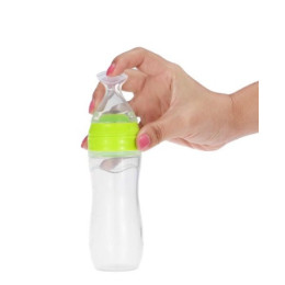 Бутылочка для кормления SUNROZ силиконовая с ложечкой и колпаком 120 мл Зеленый (SUN1391)