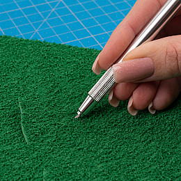 Ніж макетний Santi поворотный для дизайнерських робіт зі змінними лезами 2 шт (954608)