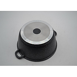 Кастрюля с крышкой Benson BN-305 2.2 л (200805)