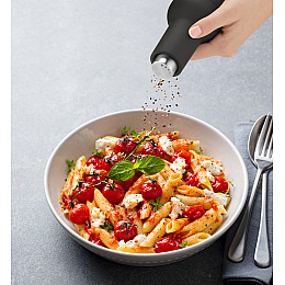 Електричний млин для перцю Trisa 6939.4200 Pure Elegance Чорний