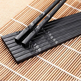 Набор из 5 пар многоразовых антискользящих суши палочек Urbankit черные
