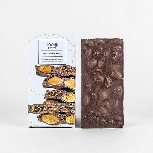 Шоколад крафтовий Ineo products молочний з мигдалем та інжиром 100г