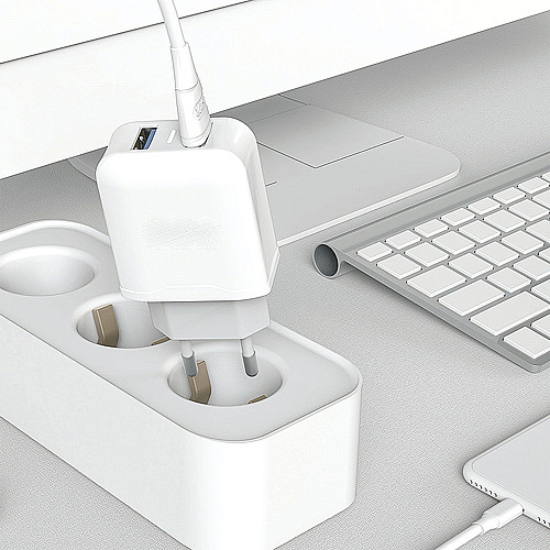 Сетевое зарядное устройство Avantis A829 (2USB/2.4A) + USB кабель Lightning- белый