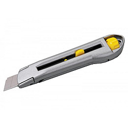 Нож 18 мм металлический двойной фиксатор MASTERTOOL GM (17-0078)