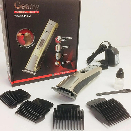 Аккумуляторная машинка для стрижки волос с насадками Gemei GM-657