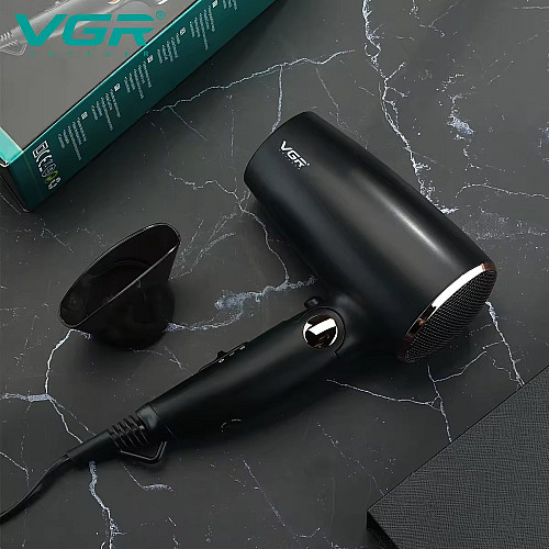 Фен для волос дорожный VGR V-439 складная ручка 1500W Black