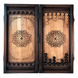 Шахматы нарды оформлены резьбой Кавун 60*30*9см 191131