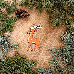 Дерев'яна еко-іграшка з гачками на ялинку Luxyart Олень 2 14 см (DN-742)