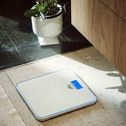 Весы напольні електронні Adler AD 8183 до 180 кг з підсвіткою White