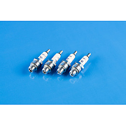 Свечи зажигания ГАЗ 52, 53, 66, ЗИЛ 130, 131, 15 (Super N19C.4B) BRISK