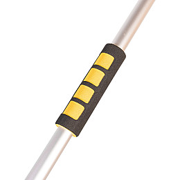 Щітка автомобільна телескопічна з клапаном 200 мм L 1070-1680 мм MASTERTOOL GM (84-0017)