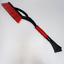 Щітка зі скребком автомобільна для снігу та льоду 57,5 см Ucsan Plastik 2310 червоний