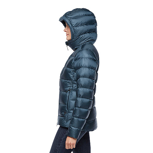 Пуховик женский Black Diamond Vision Down Parka M Темно-синий (BD 7461214022MED1)