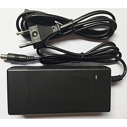Зарядное устройство CWa 42V для электросамокатов (L13050572) Black