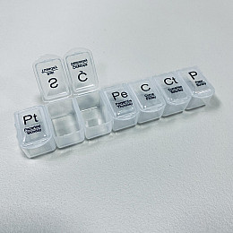 Органайзер для тижневого прийому вітамінів 16,8х3,7х2,5 см Irak Plastik TV-255