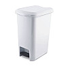 Контейнер для мусора 40 л с педалькой Ucsan Plastik M-1056