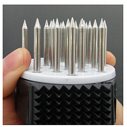 Розм'якшувач для м'яса 18.5 см Тендеризер з голками Prima фіолетовий