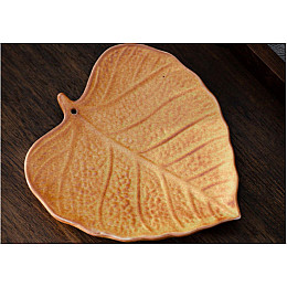 Керамічна підставка для аромапаличок Amber Лист 11.5x10.5x1.2 см Бежевий