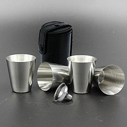 Набір фляга з рюмками в подарунковій коробці з гравіюванням BeriDari Хрещений №1 у всьому світі 6 шт 210 мл Сірий (10661)