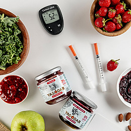 Джем для диабетиков на пектине YAGODAR Черная смородина 210 г (2333380381)