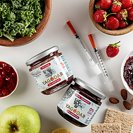 Набор джемов для диабетиков YAGODAR Клубника с черной смородиной 2 шт (2333380386)