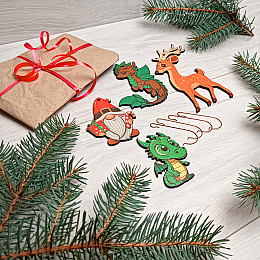 Набір дерев'яних еко-іграшок з гачками на ялинку Luxyart 4 шт (D-731)