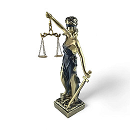 Статуэтка No Brand Фемида 34,5х14х10 см Разноцветный (DN35228)