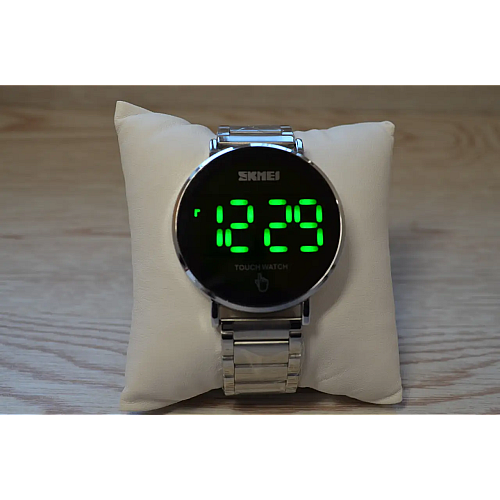 Наручные женские часы Skmei Light 1550 Серебристый