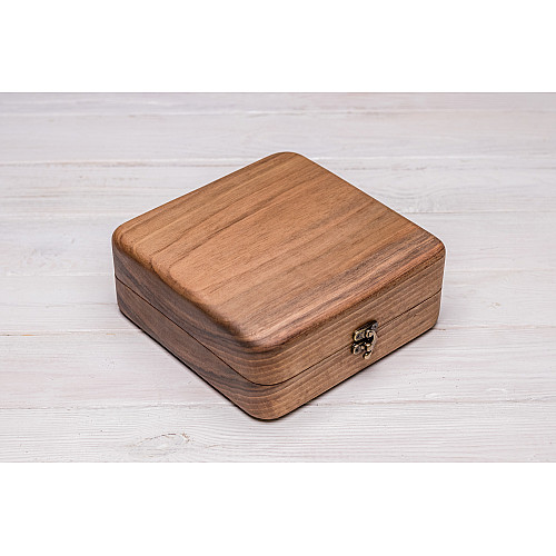 Дизайнерская коробочка для наручных часов ecoWalnut 7х18х18 см