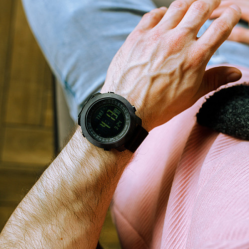 Наручні годинники чоловічі з компасом North Edge Apache 5BAR Чорний (2306)