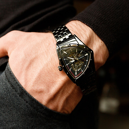 Наручні годинники чоловічі Winner Future Чорний (2972)